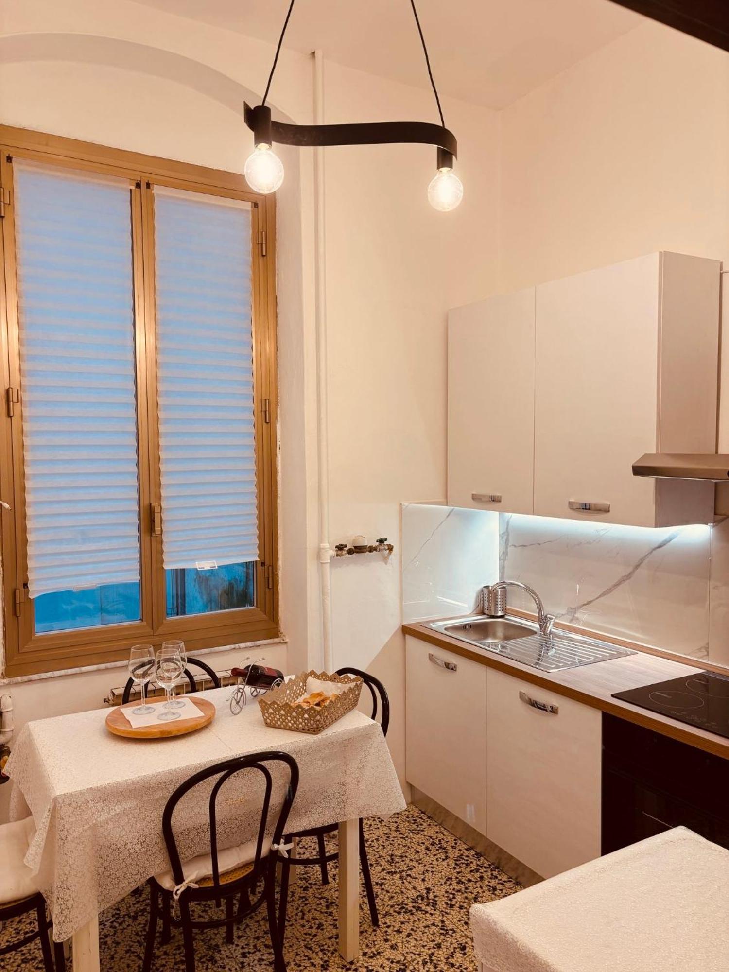 Appartamento Retro-Chic In לה ספציה מראה חיצוני תמונה